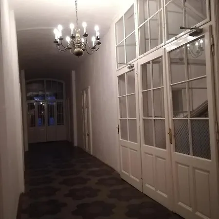 بيت ضيافة Gaestehaus & Privatzimmer Posch *